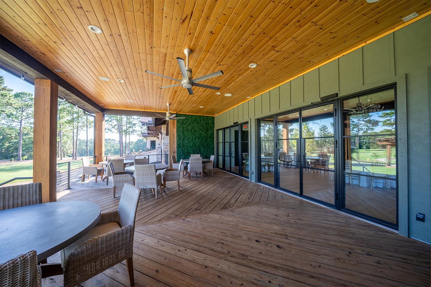 The patio outside the White Oak Room 