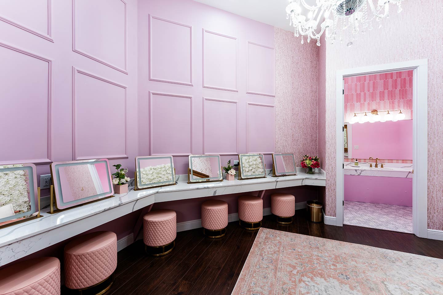 Rayburn Resort Bridal Suite Makeup Area