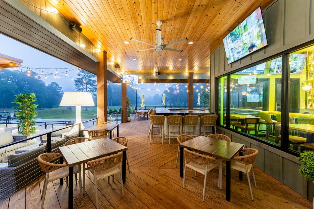 Lucky's Pub and Grub Covered Outdoor Seating