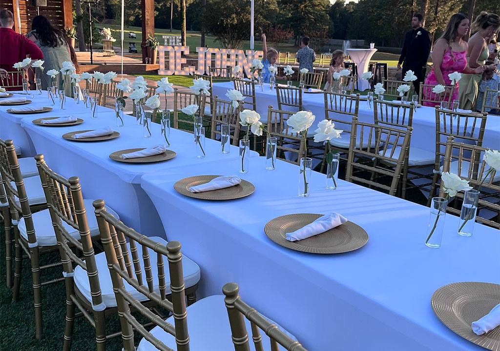 Rayburn Resort Wedding Outdoor Dining